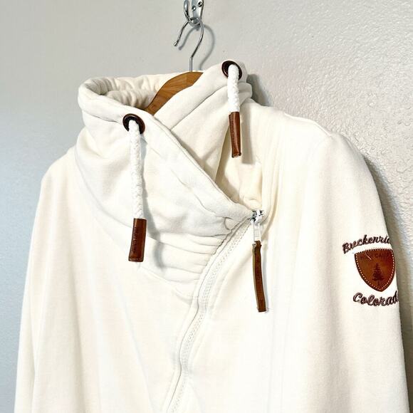 High Camp Outfitters Breckenridge CO Chunky White Zip Sweatshirt women's large - Picture 9 of 15